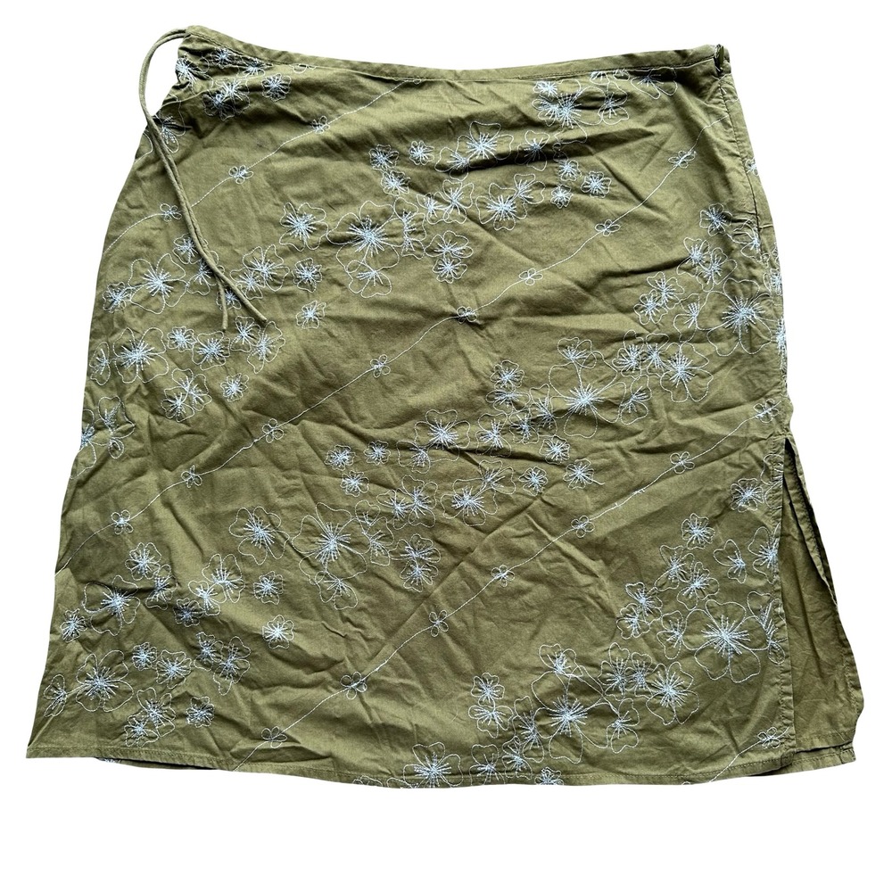 American Eagle Outfitters Mini Skirt Sz 4 Olive Green Cotton Floral Embroidered